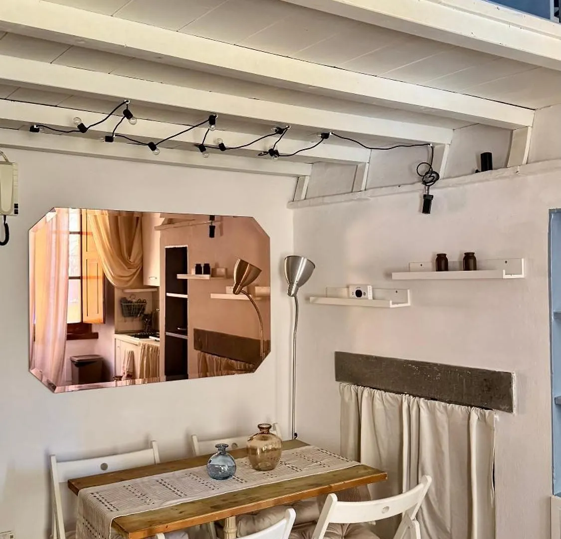 Apartment Pothos By Monteverdi Florence